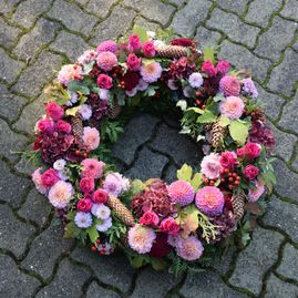 Ralf Lehmert, Kölner Straße 24, 53940 Hellenthal, Nordrhein-Westfalen, Blumenhaus, Blumengalerie, Leistungen